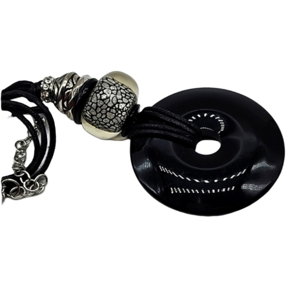 Mixed material necklace on cord with lucite pendant - Picture 1 of 9